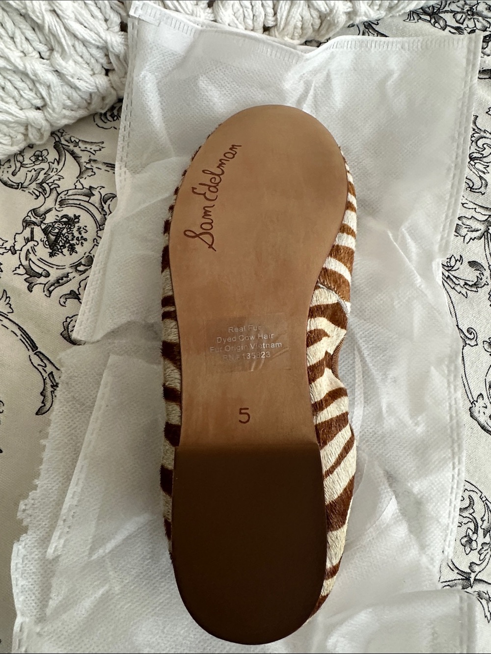 Sam Edelman Felicia Zebra Print Stripe Ballet Flats Sz 5 signature charm NIB NWT - Picture 7 of 13